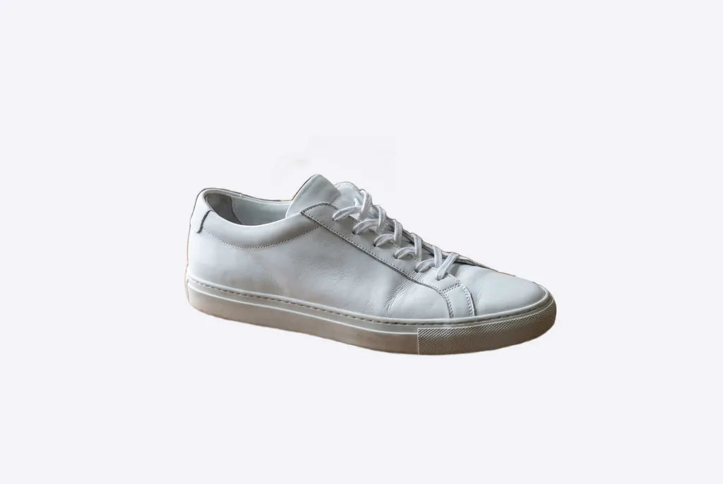Product photos cleaned up with CleanUpPhotos